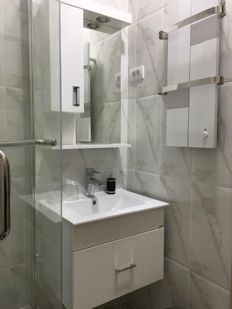 Apartmani Diksi Zrenjanin Esterno foto